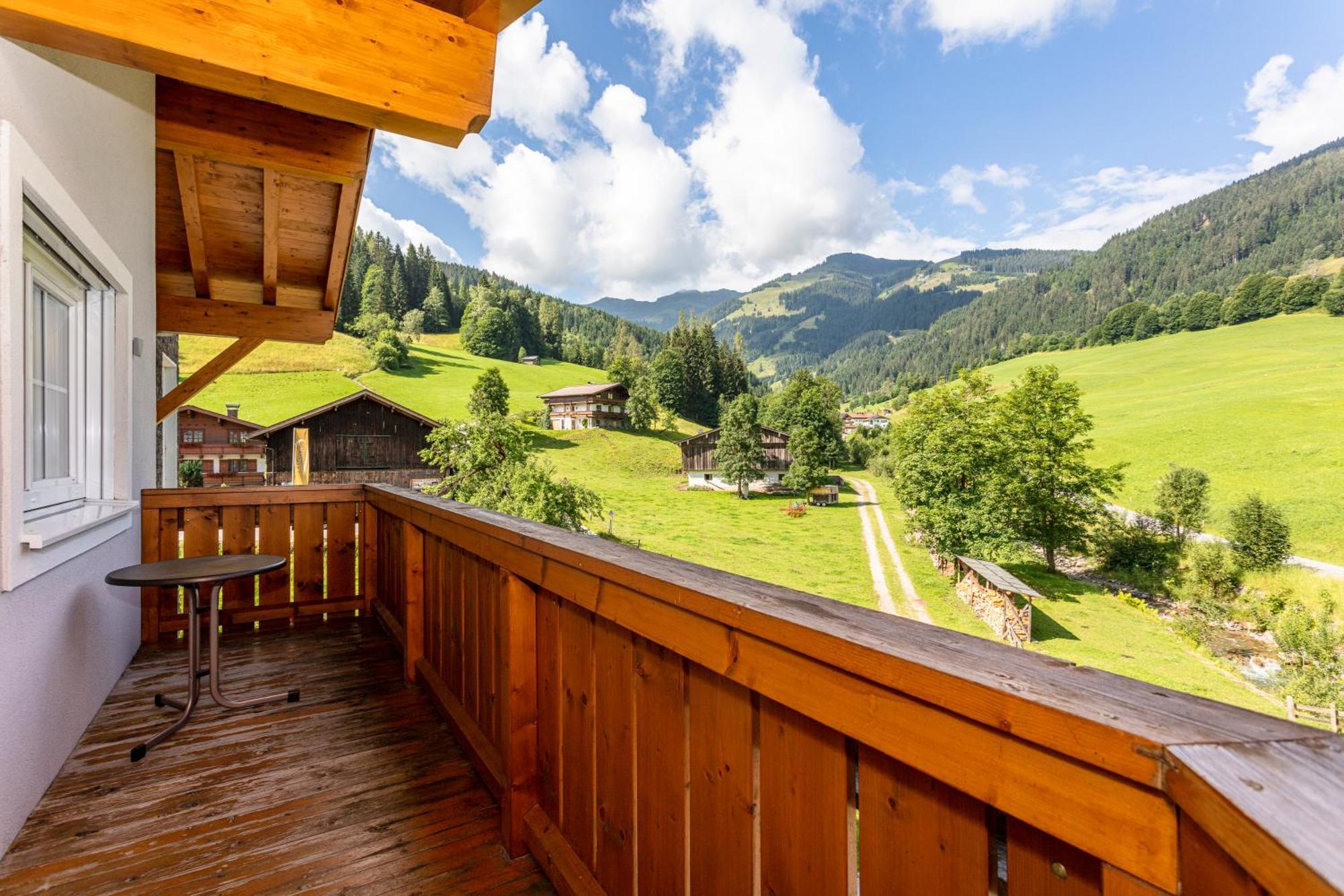 Appartements Ferienwohnungen Unser Unterberg Maria Alm am Steinernen Meer Exterior foto